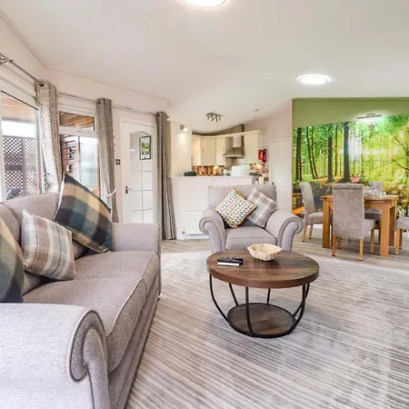 15 Badgers Retreat - Two Dales *