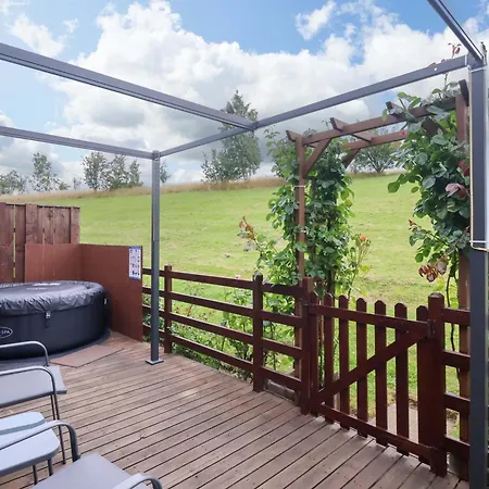 15 Badgers Retreat - Two Dales Ричмонд